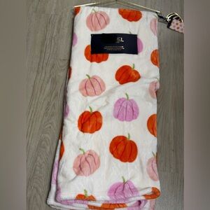 Rachel White Blanket with Orange and Pink Pumpkins